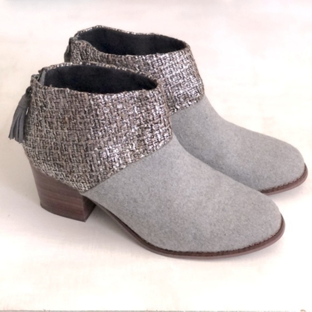 [ Toms] Leila Duo Grey Felt Shine Boucle Tassel Zip Block Heel Ankle Boots